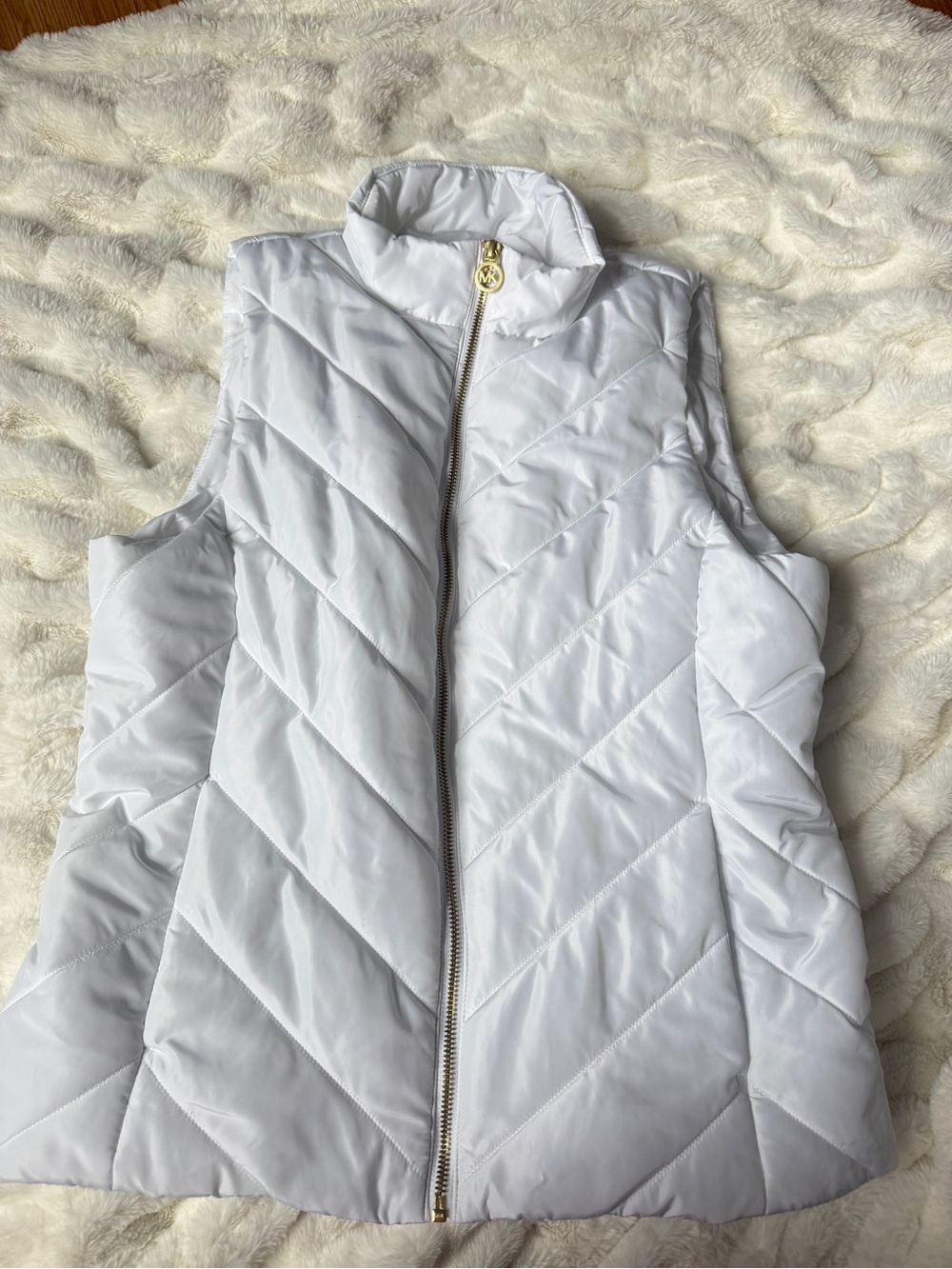 Michael Kors White Quilted Puffer Vest with Gold Zip